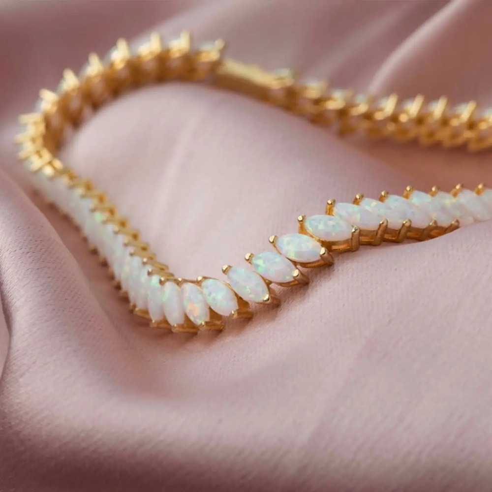 SOLD La Kaiser Opal Fiare Tennis Bracelet - Picture 3 of 4